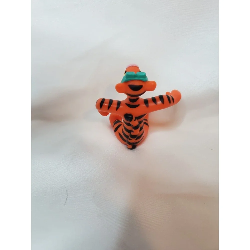 Vintage Disney Winnie the Pooh & Friends PVC Figure Cake Topper Tigger Goggles